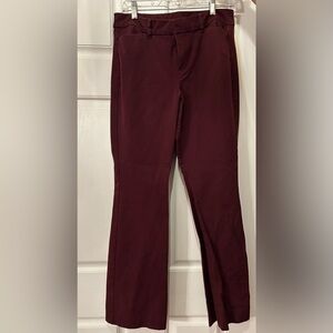 Old Navy High Rise Pixie Flaire, Size 10
